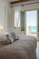 Apeiron Blue Santorini - Sustainable Adults Only 14+