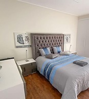 1 Bed Apartment Sleeps 4 With Pool