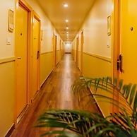 Bloom Hotel - Worli