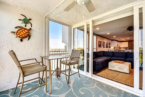 DP 601C is a Gorgeous 2 BR with Boat Slip by RedAwning