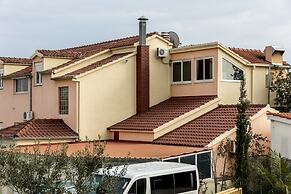 Luxury Spacious apt Near Znjan Beach w sea View