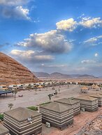 Rum Oasis Luxury Camp