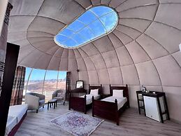 Rum Oasis Luxury Camp