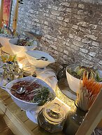 Rum Oasis Luxury Camp