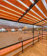 Rum Oasis Luxury Camp