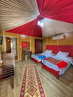 Rum Oasis Luxury Camp