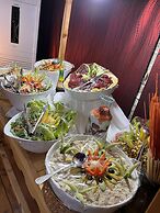 Rum Oasis Luxury Camp