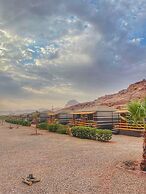 Rum Oasis Luxury Camp