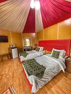 Rum Oasis Luxury Camp