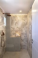 Santo Bloom Luxury Villas