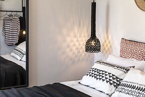 Santo Bloom Luxury Villas