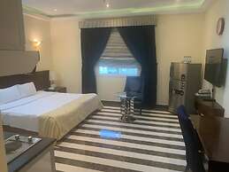 Royal Mirage Hotel and Apartments