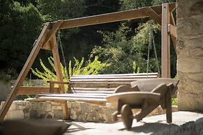 Chaihoutes stone House into Olive farm in Zia