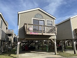 14 Ocean View Cottage Condo by RedAwning