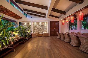 Bali Style Mansion in Great Location WL2