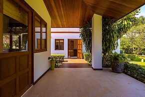 Bali Style Mansion in Great Location WL2