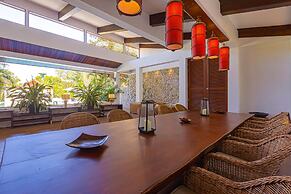 Bali Style Mansion in Great Location WL2