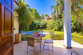 Bali Style Mansion in Great Location WL2