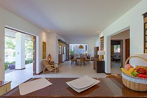 Bali Style Mansion in Great Location WL2