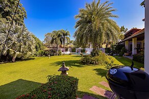 Bali Style Mansion in Great Location WL2