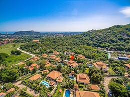 Bali Style Mansion in Great Location WL2