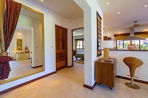 Bali Style Mansion in Great Location WL2