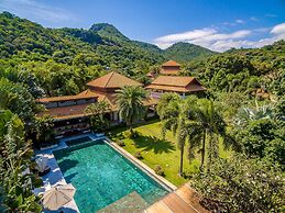 Bali Style Mansion in Great Location WL2