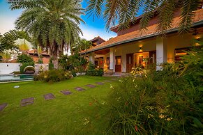 Bali Style Mansion in Great Location WL2