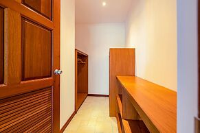 Bali Style Mansion in Great Location WL2