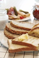 Dina Morgabine Saint Denis