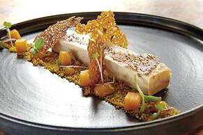 Dina Morgabine Saint Denis