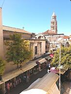 Spacious Deluxe Room - Hotel Rose