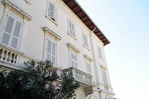 Villa ata Razanac - Apartment With sea View