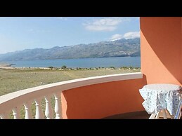Villa ata Razanac - Nice Apartment by the sea