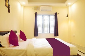 Goroomgo Luxury Star Inn Sum Hospital Bhubaneswar