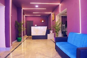 Goroomgo Luxury Star Inn Sum Hospital Bhubaneswar