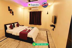 Goroomgo Luxury Star Inn Sum Hospital Bhubaneswar