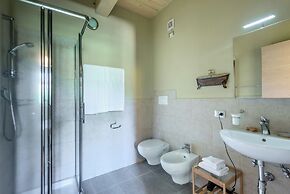 Deluxe Apartment in Villa Salvia - Cignella Resort Tuscany