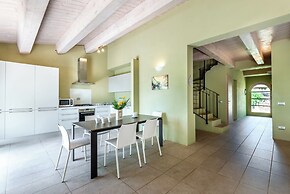 Deluxe Apartment in Villa Salvia - Cignella Resort Tuscany