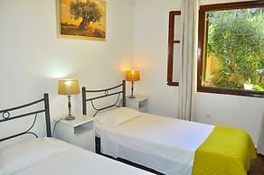 Holiday House Angelos B on Agios Gordios Beach