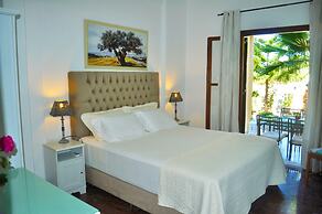 Holiday House Angelos B on Agios Gordios Beach