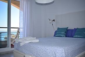 One Bedroom Penthouse Facing the sea