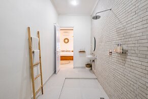 Tranquil Oasis 3BR Villa