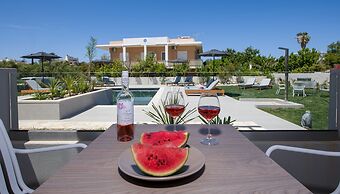 Eleanthi Modern Living