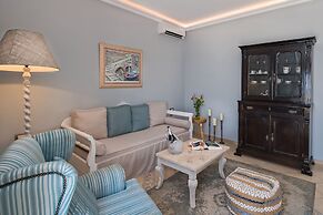 Captivating 2-bed Villa in Imerovigli, Santorini