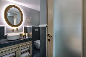 Captivating 2-bed Villa in Imerovigli, Santorini