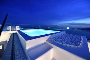 Captivating 2-bed Villa in Imerovigli, Santorini