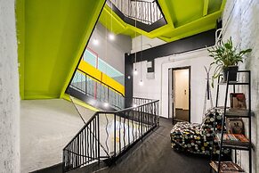 Travelto Kazanskiy 43