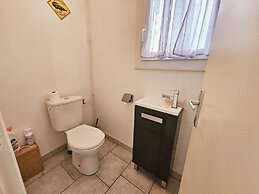 Maison de Ville Confortable Avec Cour Intérieure