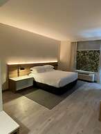 Wyndham Garden Orlando Airport